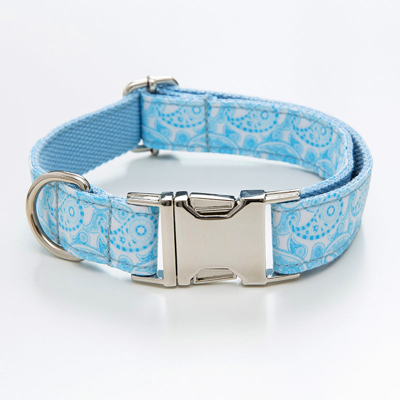 Paisley Pet Collar And Leash Set With Bow Decoration